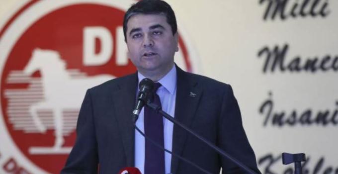 Demokrat Parti Genel Başkanı Gültekin Uysal: AKP iktidarının sıkıştığı vakitlerde ‘cumhuriyet’ demesinin sebepleri aşikâr