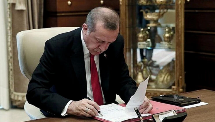 Erdoğan 10 kritik ismi görevden aldı