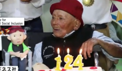 Dünyanın en yaşlısı 124 yaşında doğum günü kutladı